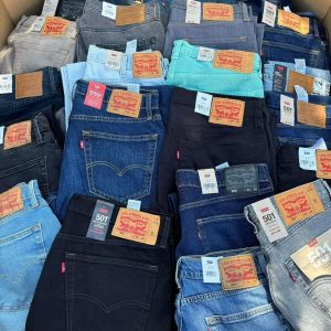 assorted levi’s jeans – authentic wholesale lot (250 pieces)