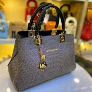 original women’s handbags wholesale pallet – 450 pieces